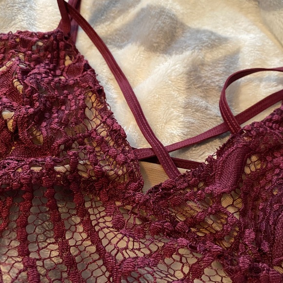 Lace bralette - Picture 2 of 4